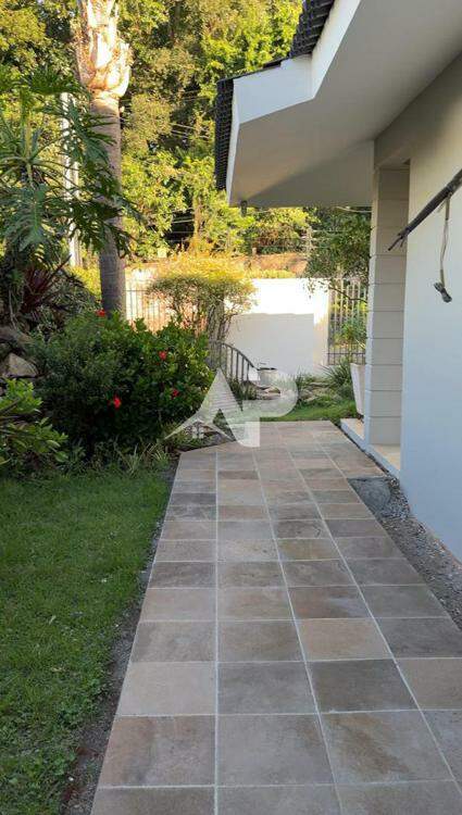 Jardim - Lado.