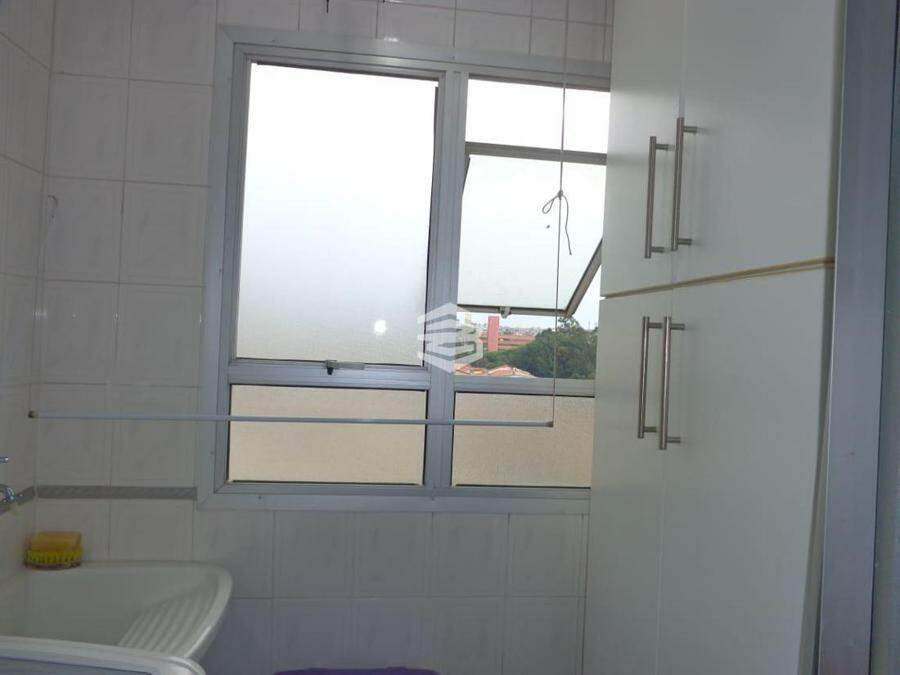 ÁREA DE SERVIçO
