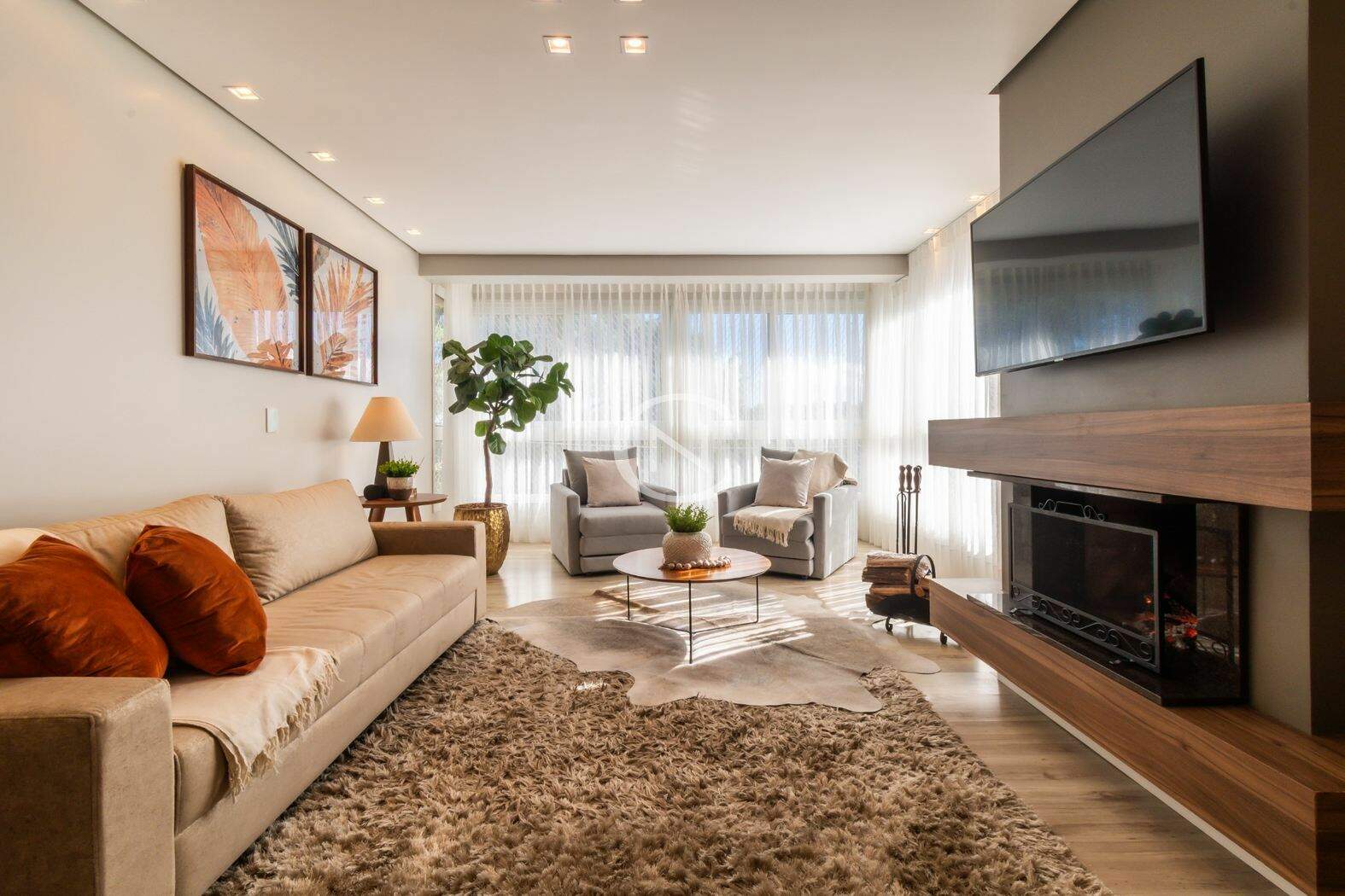 APARTAMENTO EM GRAMADO/RS NO VIA FLORIDA 3 SUITES | Centro  | Gramado