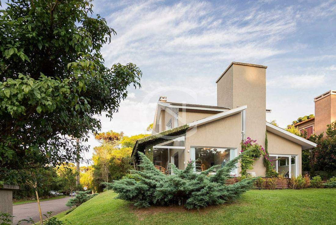CASA COM 247 M² NO RESERVA DA SERRA EM CANELA/RS | Reserva da Serra | Canela