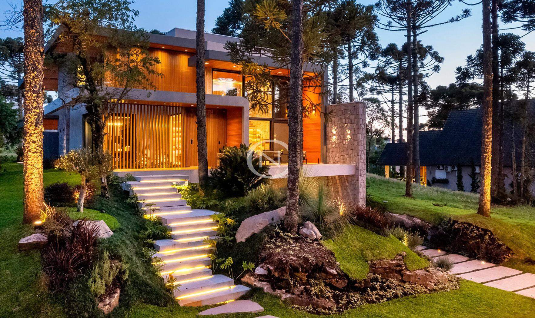 CASA EM CONDOMINIO EM GRAMADO/RS COM 618M² | Aspen Mountain | Gramado