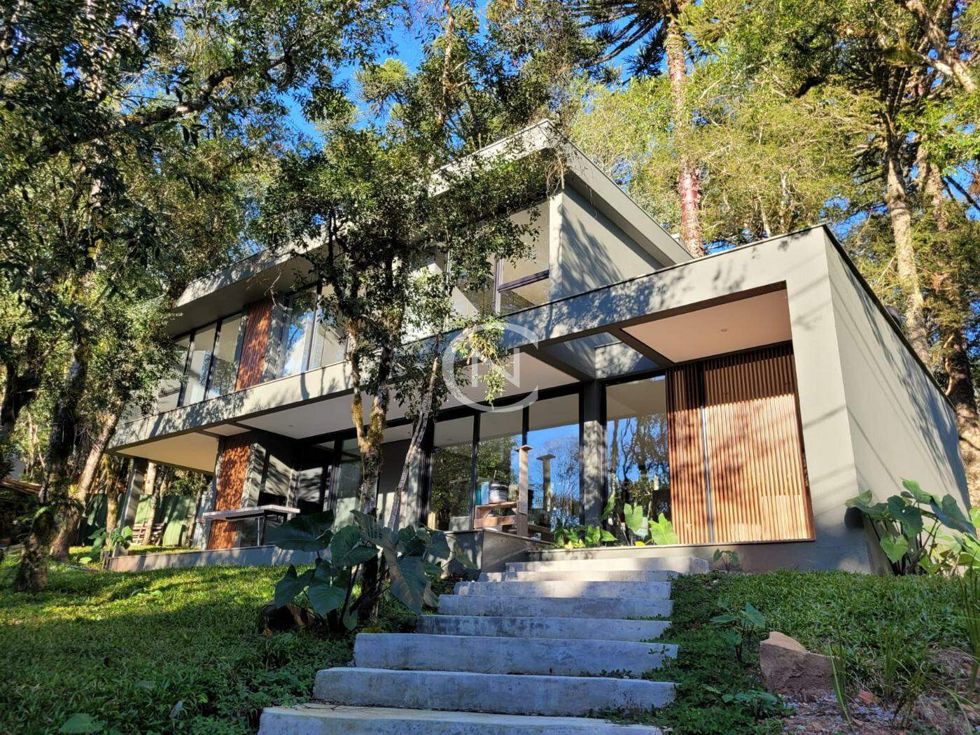 CASA NO CONDOMINIO PINHEIRO GROSSO EM CANELA/RS | Pinheiro Grosso | Canela