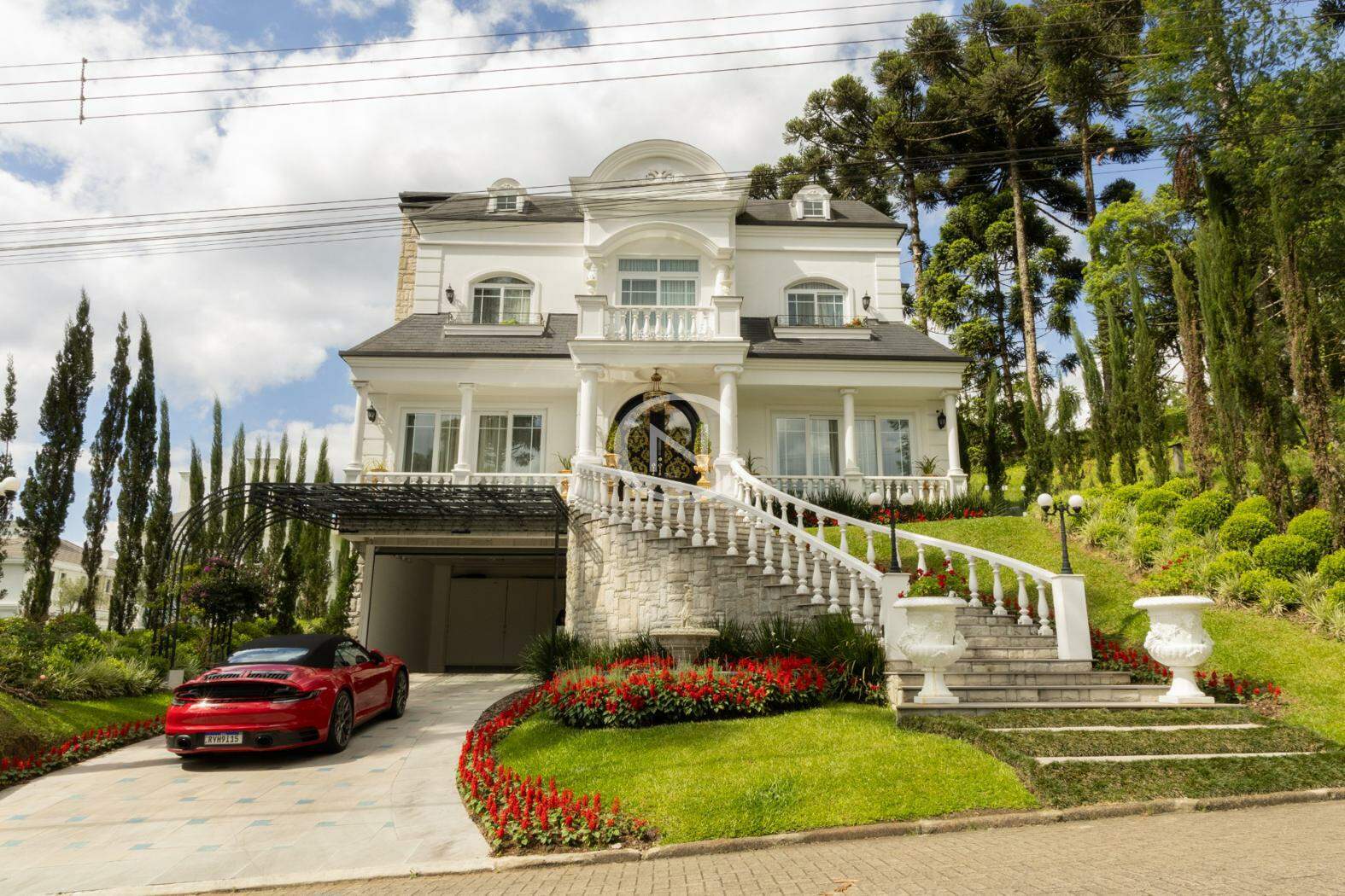 CASA MAISON BLANC NO ASPEN MOUNTAIN EM GRAMADO/RS | Aspen Mountain | Gramado