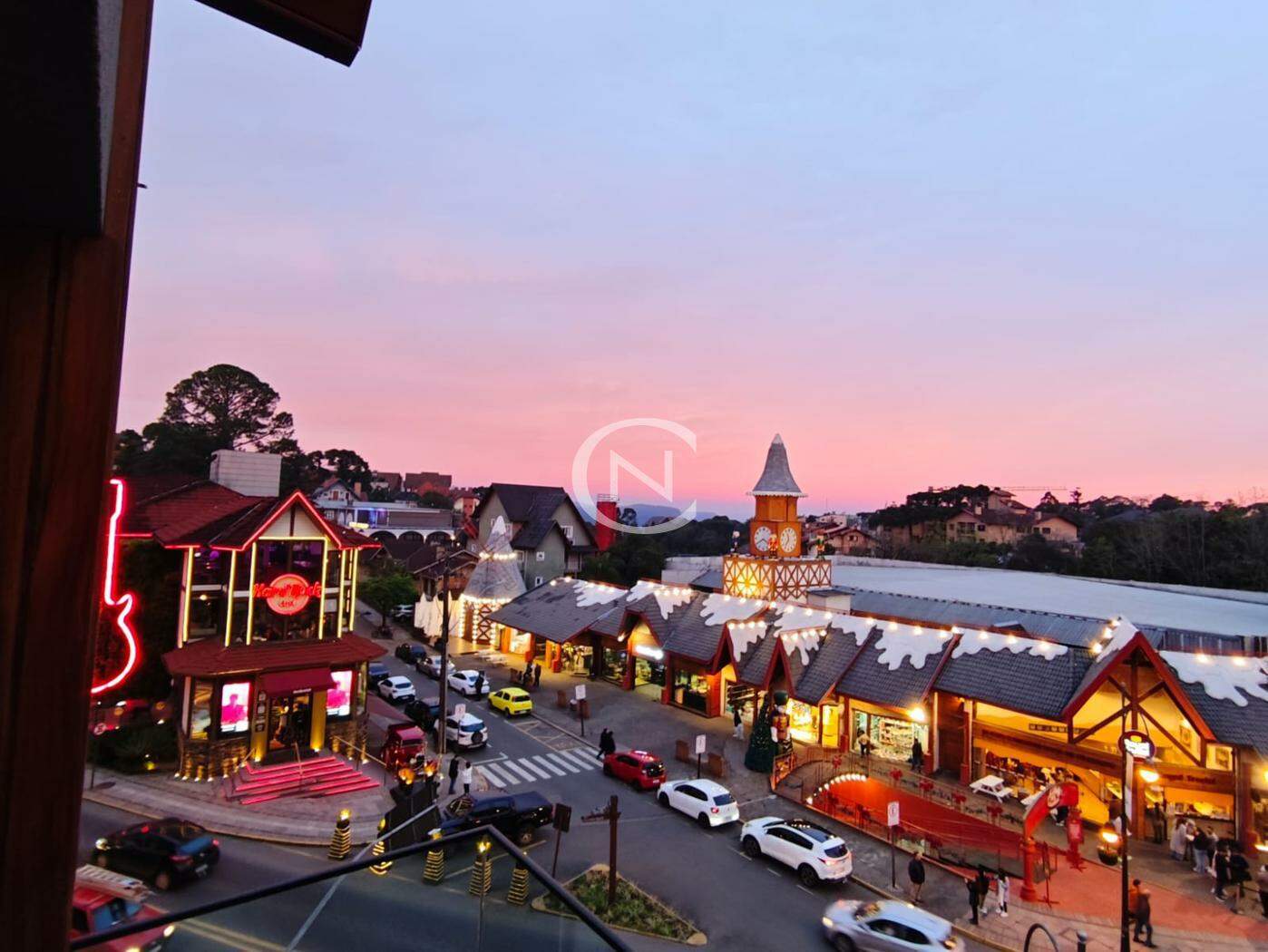 APARTAMENTO AO LADO DO HARD ROCK EM GRAMADO/RS | Centro  | Gramado