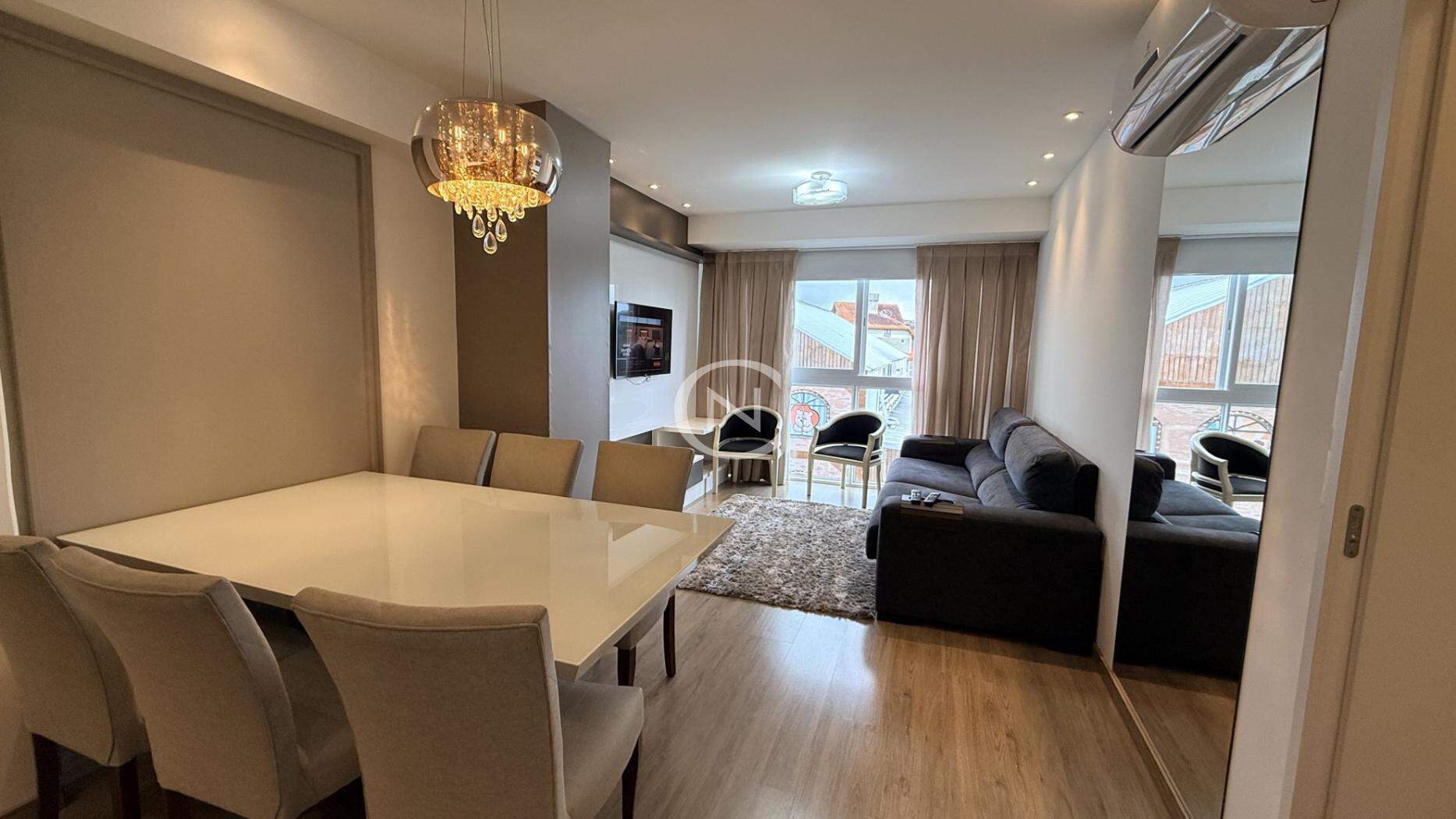 APARTAMENTO DE 2 DORMITÓRIOS NO CENTRO DE GRAMADO | Centro  | Gramado
