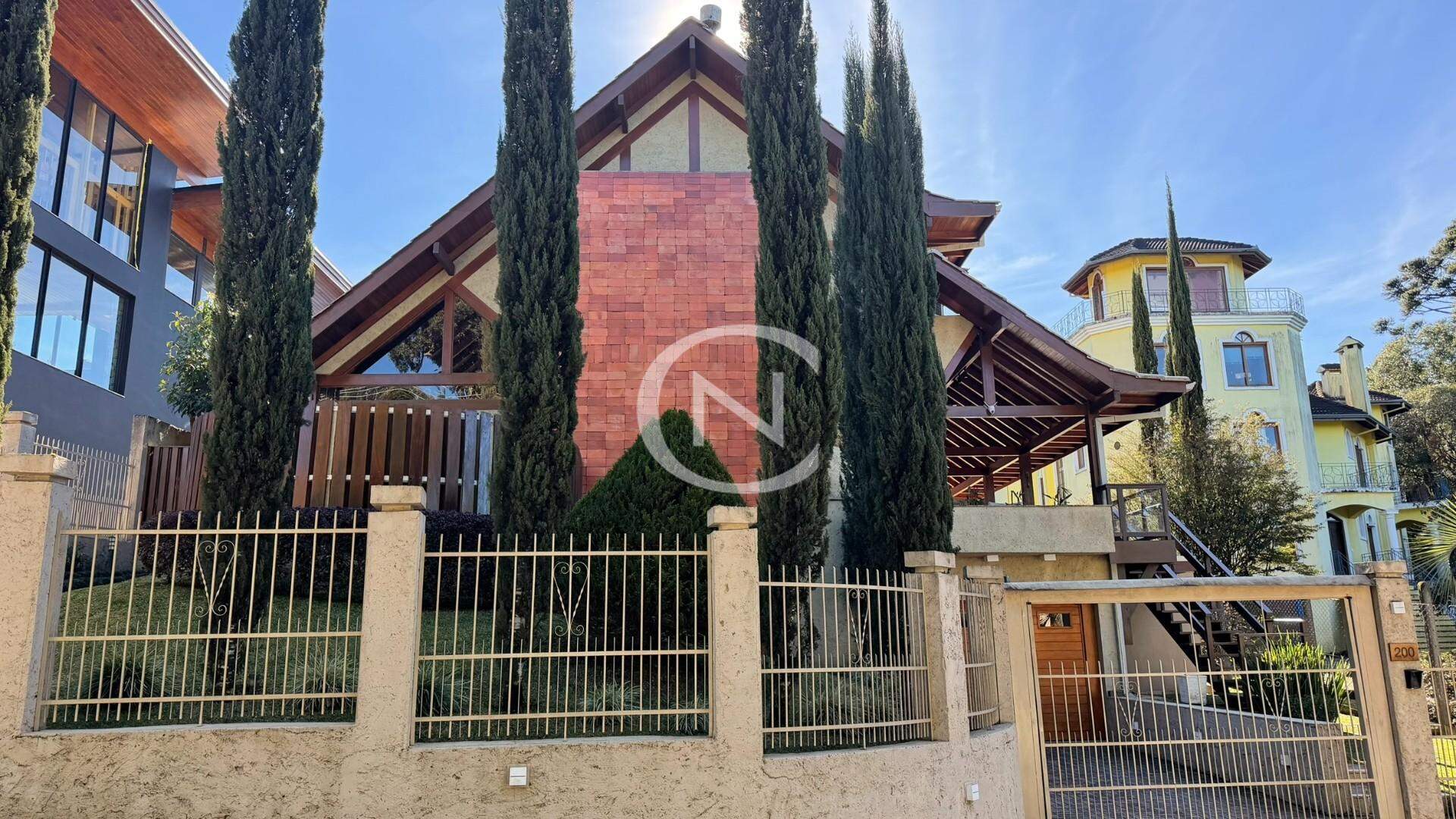 CASA EM GRAMADO/RS COM 3 DORMITÓRIOS | Parque das Orquídeas | Gramado