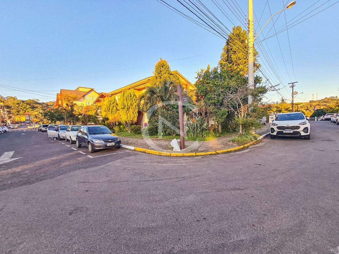 TERRENO COM 414 M² NO CENTRO DE GRAMADO/RS | Centro  | Gramado