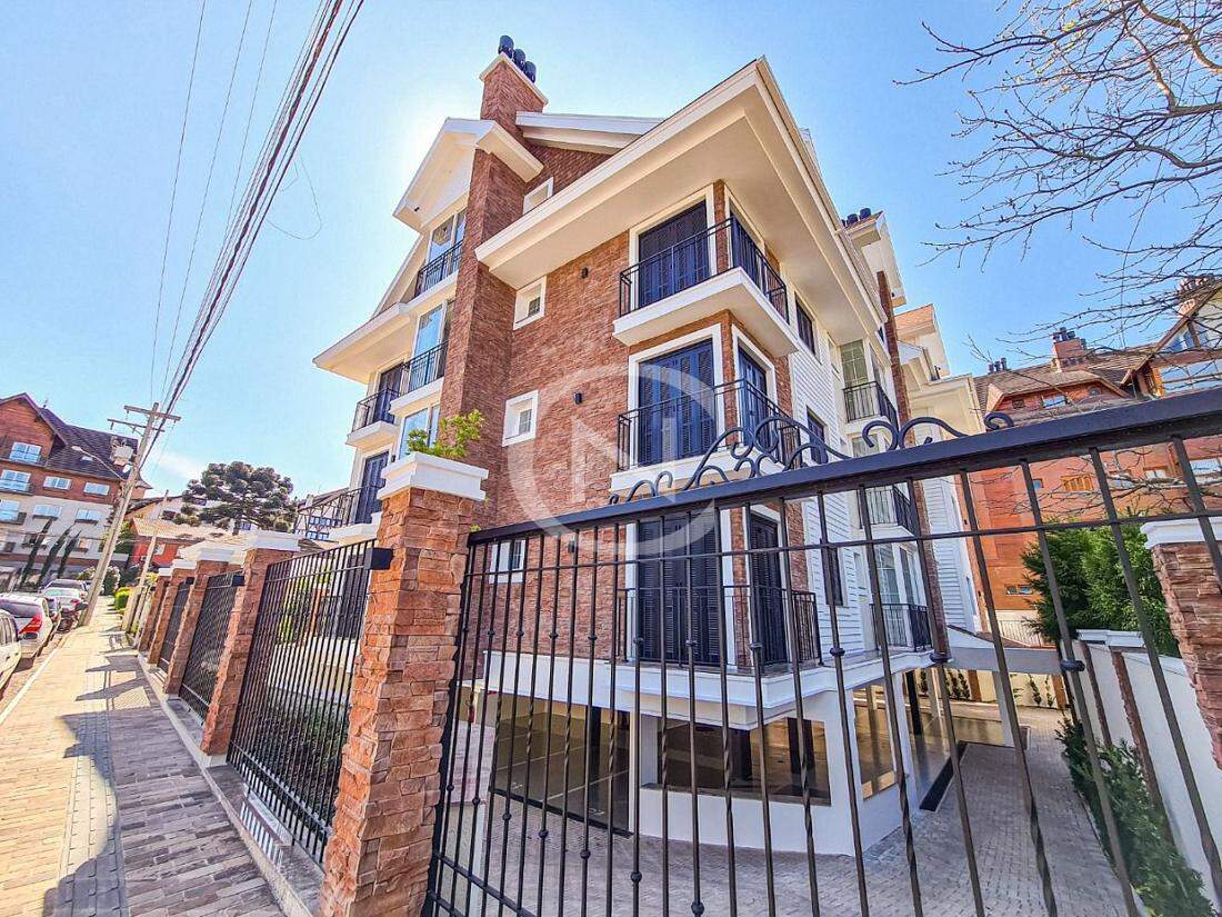 APARTAMENTO NO CENTRO DE GRAMADO/RS COM 96 M² | Centro  | Gramado