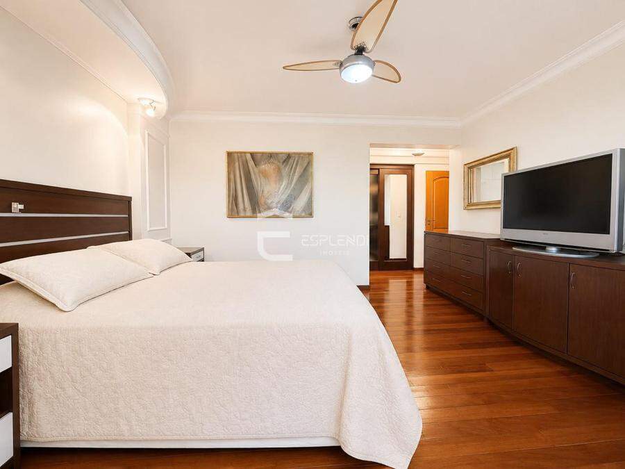 QUARTO 03