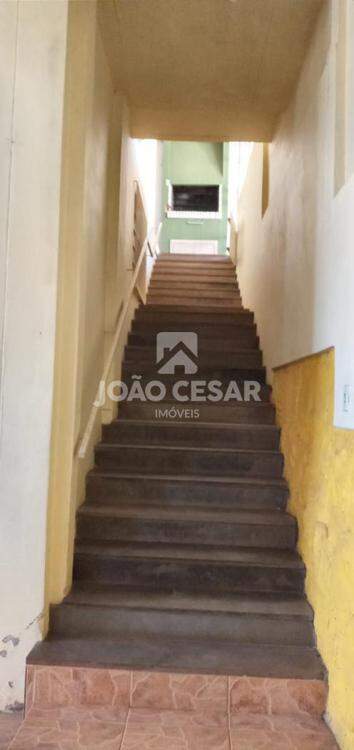 ESCADAS DE ACESSO