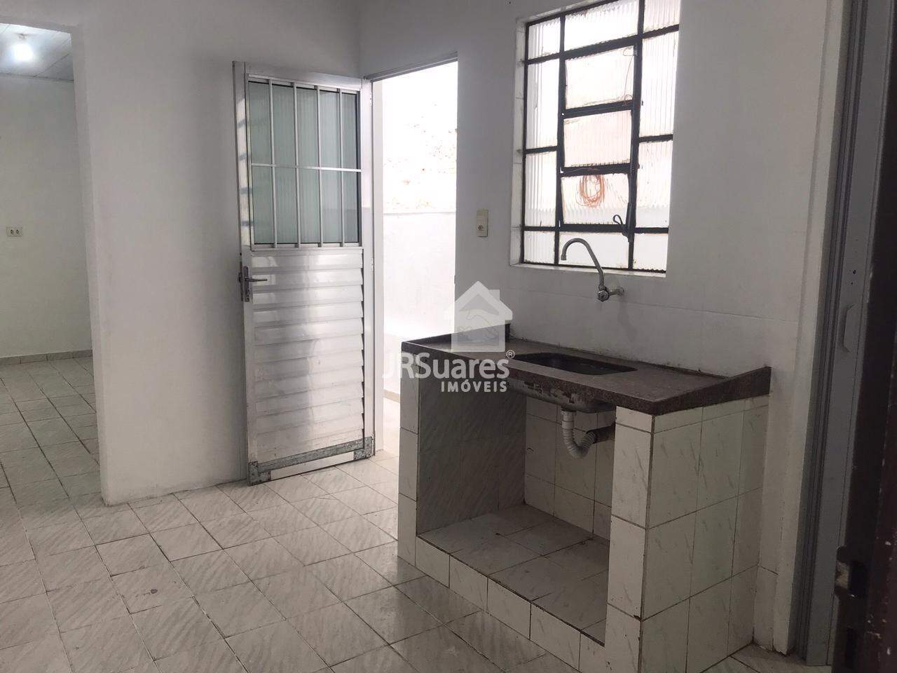 Casa, 1 quarto, 30 m² - Foto 2
