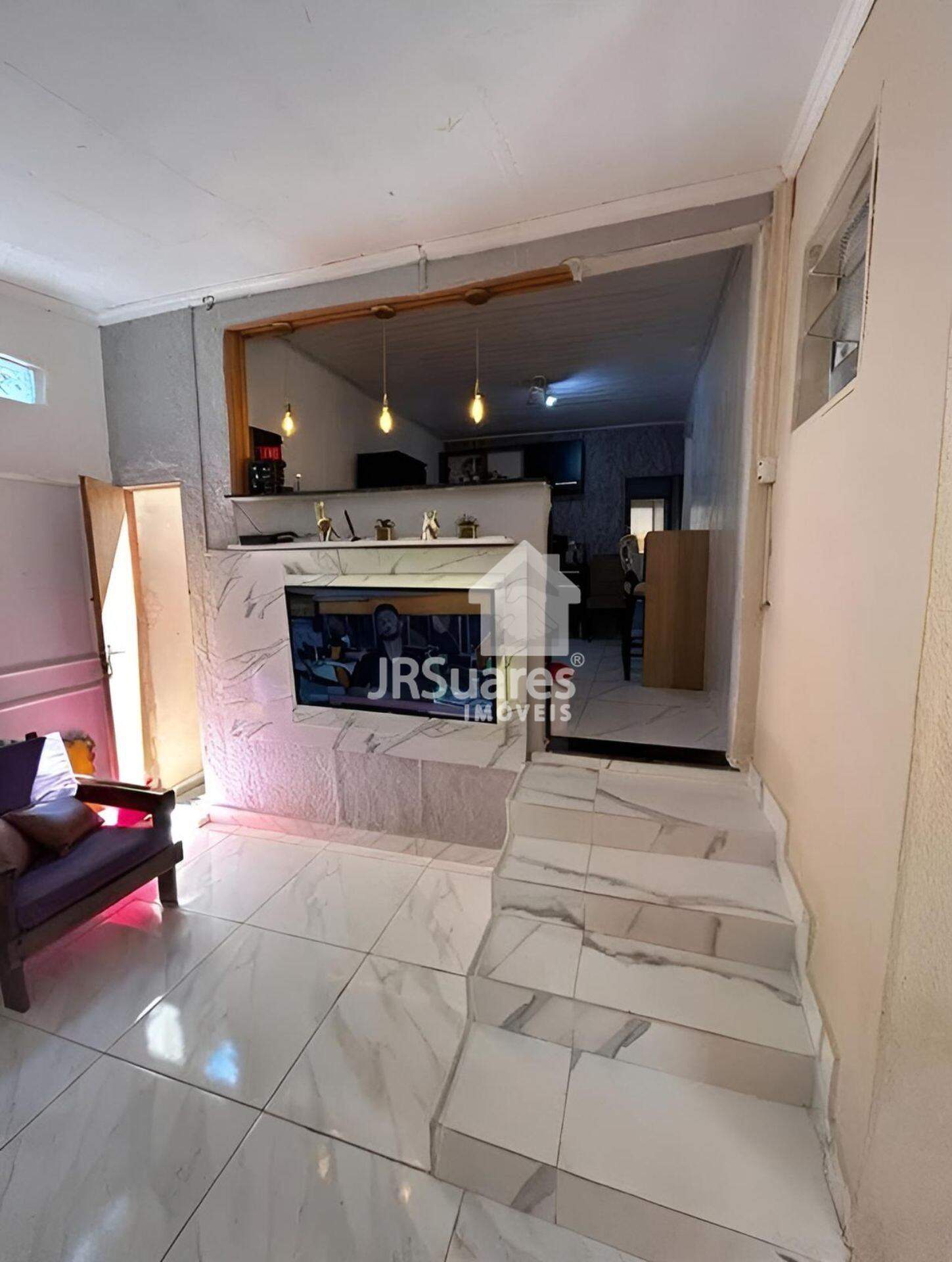 Casa, 3 quartos, 121 m² - Foto 1