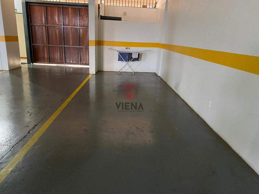 VAGA GIGANTE
